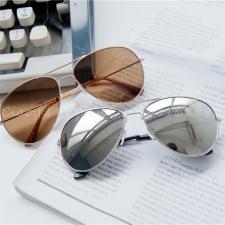 特惠SALE*回饋價*~UV400親子款雷朋太陽眼鏡(優惠強推中)金框茶色鏡片